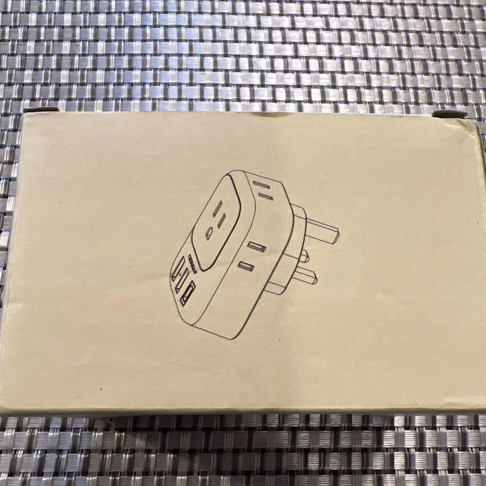 Power Adapter Tessan US to UK Model TS-161-UK-C 2 Pack NEW